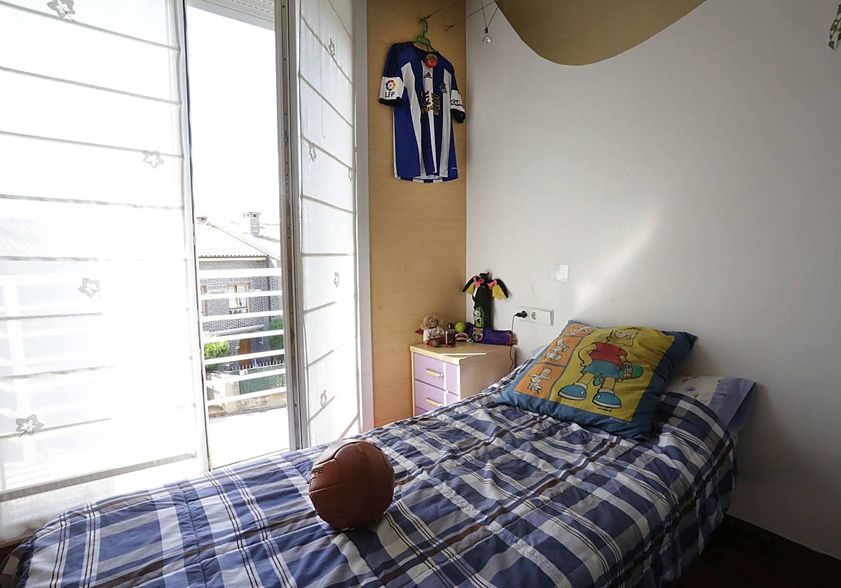 Habitación de un menor en un piso de acogida de la Diputación.