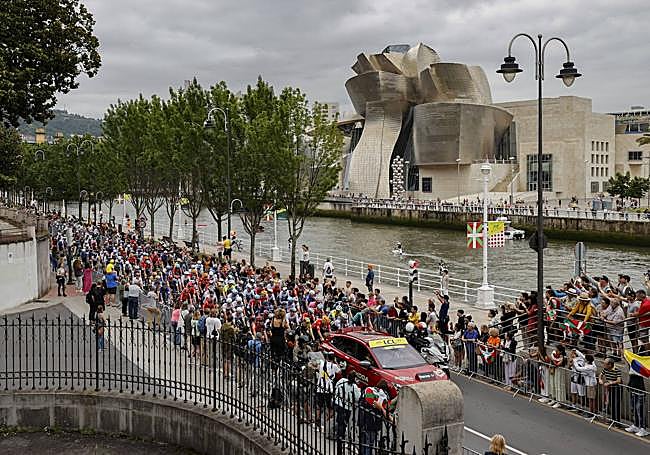 Las imágenes de la salida del Tour desde Bilbao.