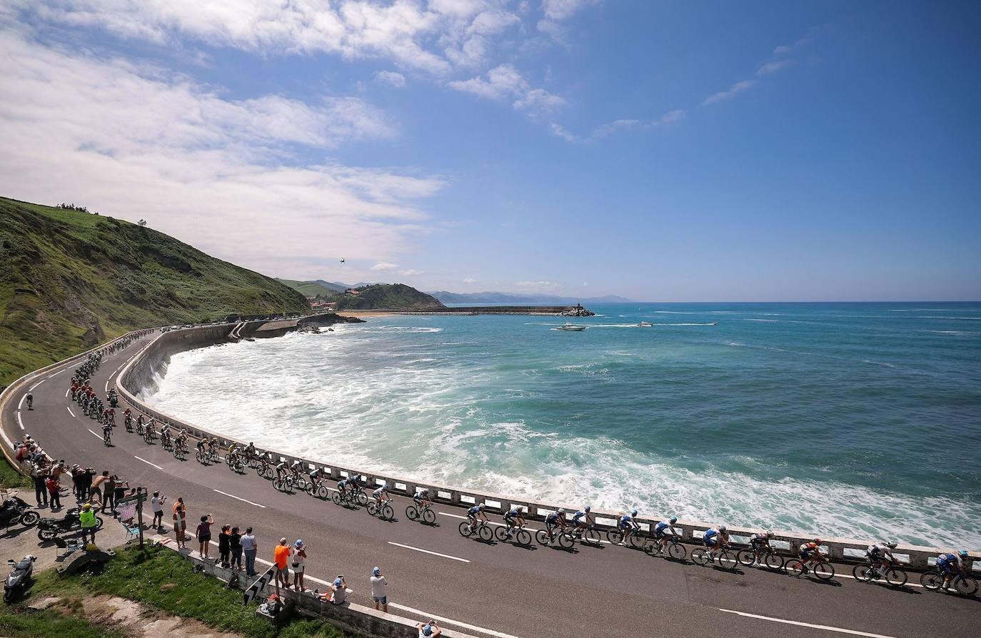 Las mejores imágenes de la etapa del Tour en Gipuzkoa