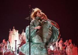 Florence Welch durante el concierto de su banda, 'Florence and the Machine', el jueves.