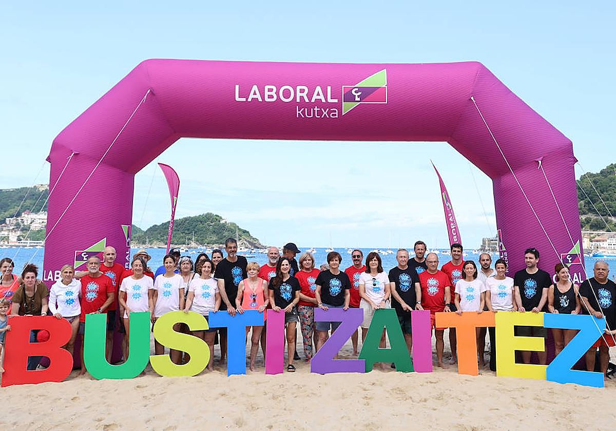 El baño más solidario por la esclerosis múltiple