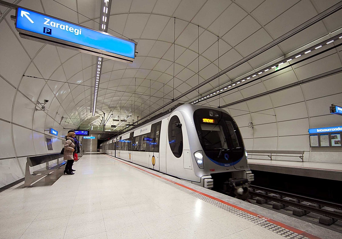 Unidad de CAF que ya circula por el Metro de Bilbao