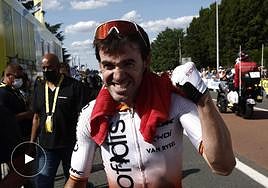 Ion Izagirre, exultante en la línea de llegada.