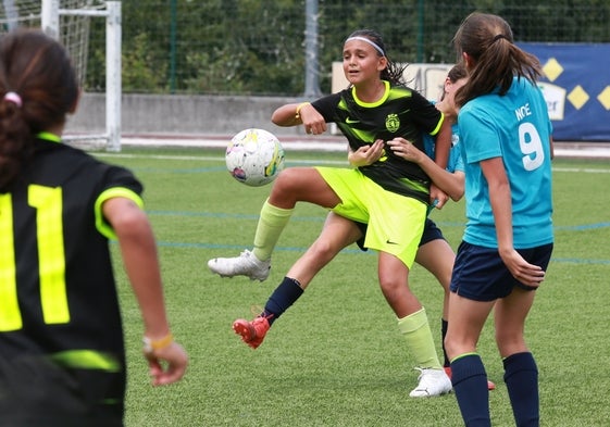 Uno de los más de 2.100 partidos jugados en el torneo.