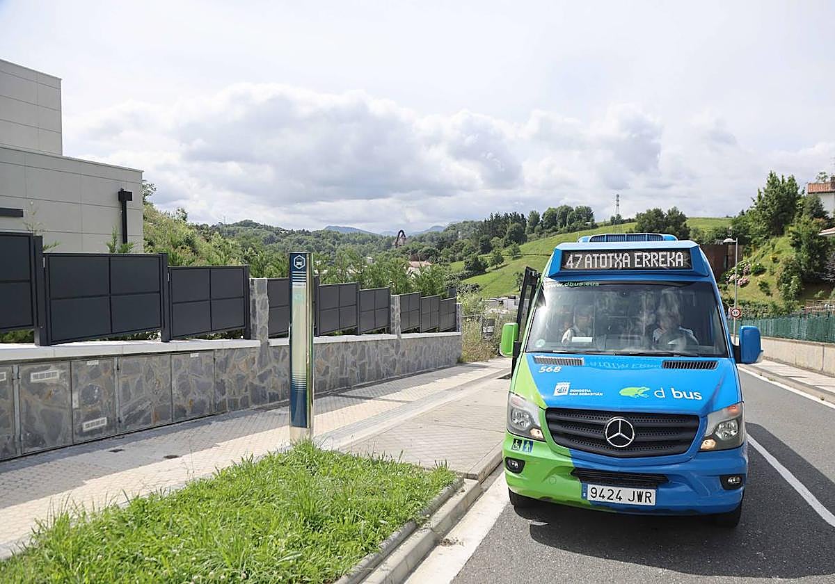 Dbus en Atotxa Erreka que daba servicio anteriormente a Urgull