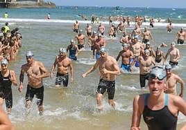 Pol Gil y Candela Sánchez, ganadores de la Getaria-Zarautz en 2022.