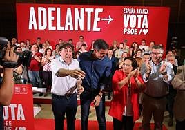 Andueza, Sánchez, Romero y López, aplauden emocionados este martes en el Kursaal.