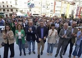Urkullu, acompañado de Ortuzar, Esteban y Vaquero, entre otros, en el acto que han celebrado este jueves en Vitoria.