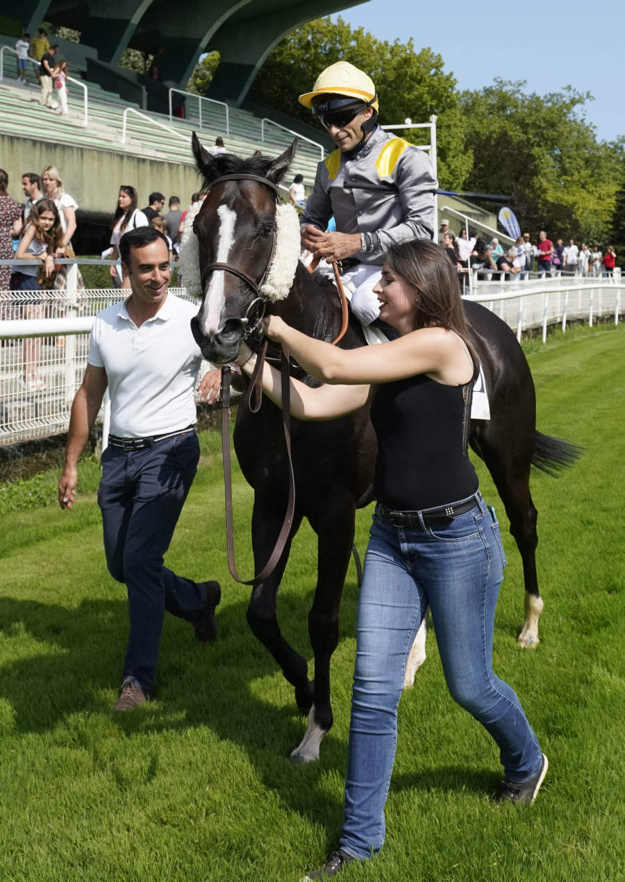 &#039;Philau&#039; y &#039;Salmarak&#039; visten de gala hasta en el aperitivo