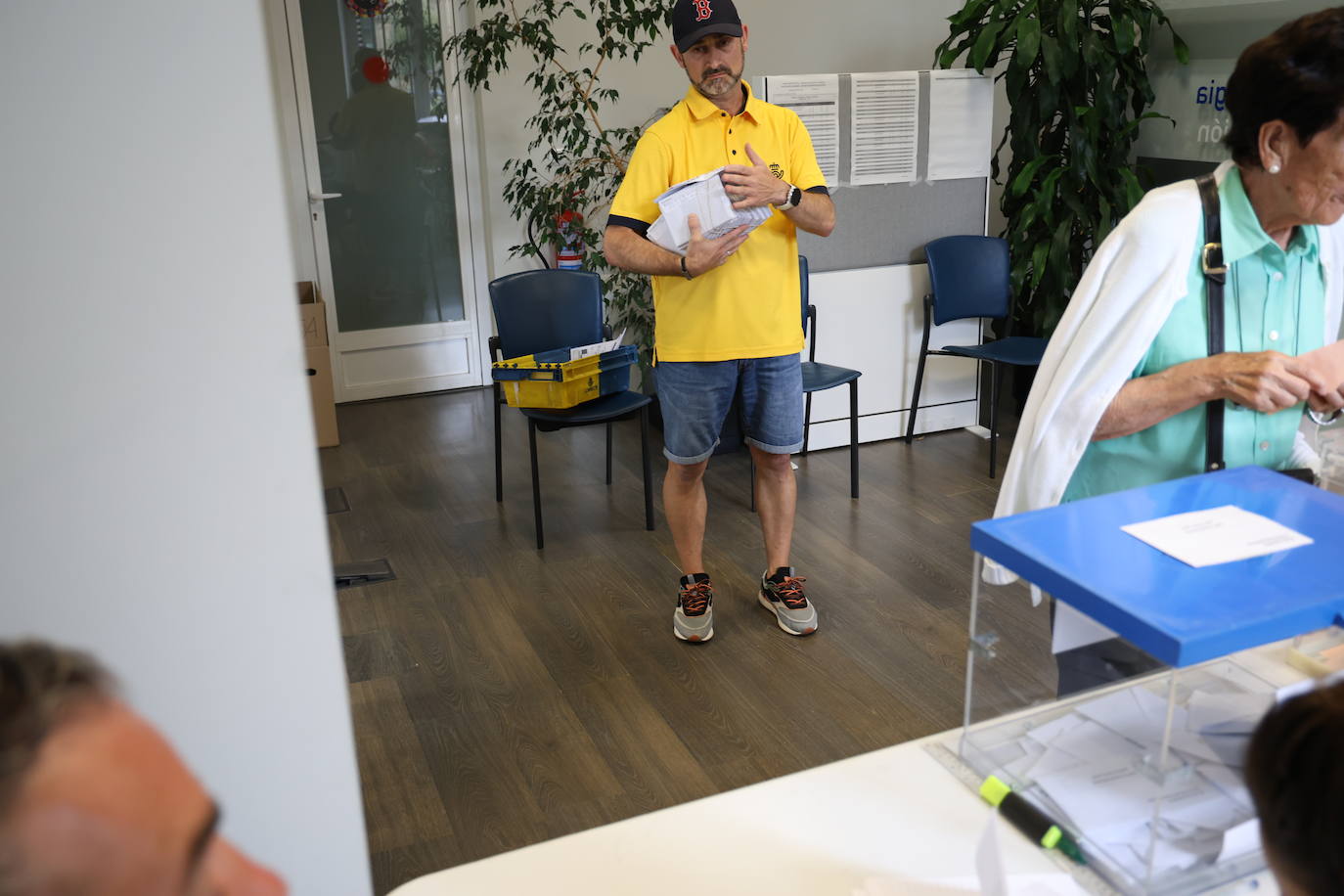 El voto por correo llega a las mesas