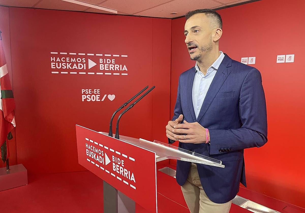 Ekain Rico, secretario general del grupo parlamentario Socialistas Vascos.