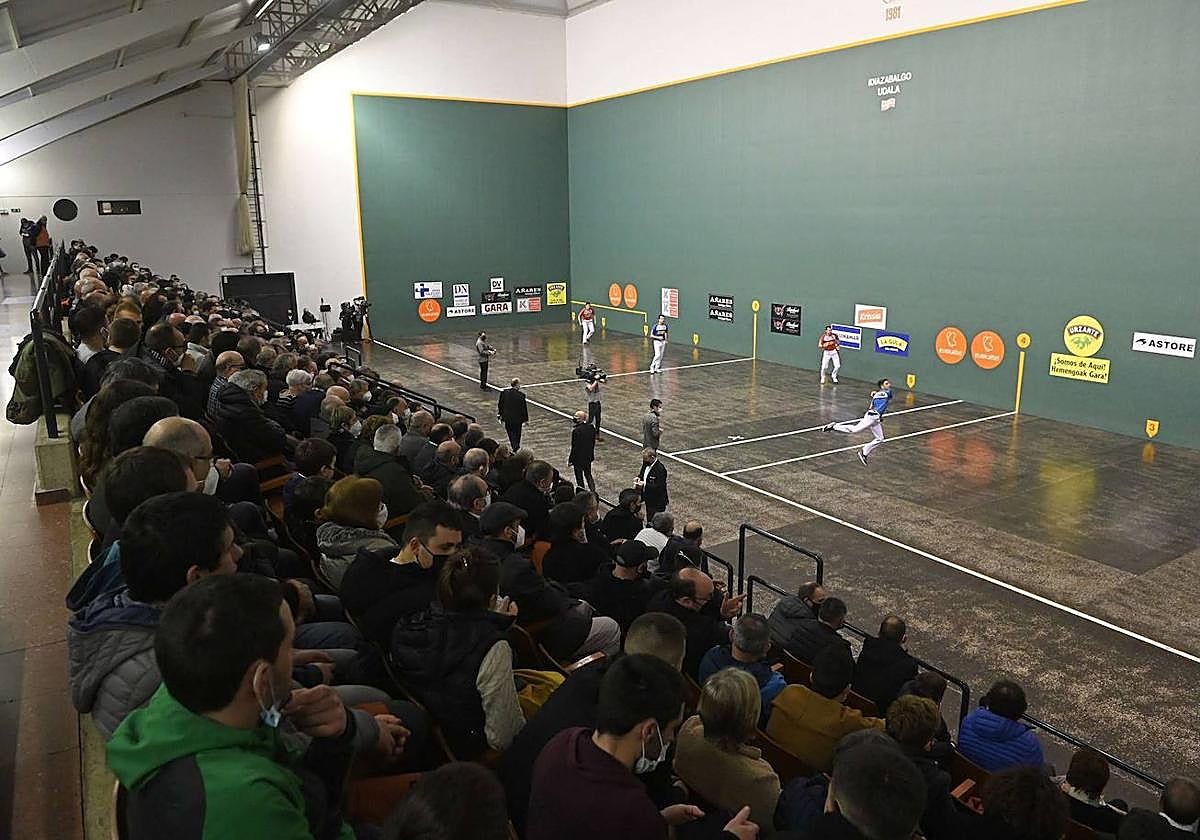 Imagen de archivo del frontón de Idiazabal