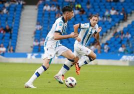 Carlos Fernández durante el encuentro ante el Bayer Leverkusen en el Reale Arena.