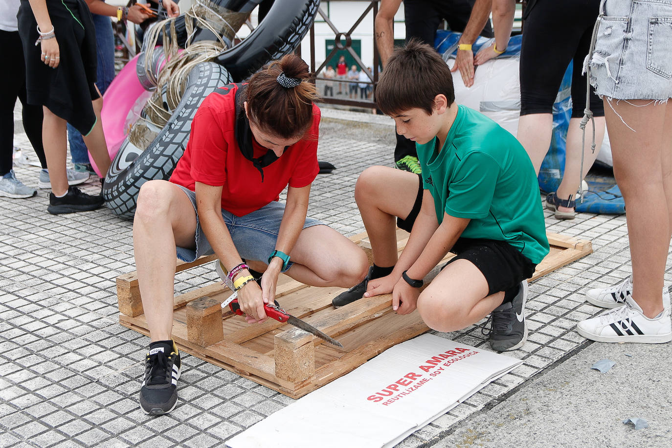 Los piratas ultiman su abordaje