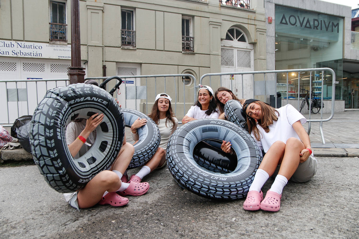 Los piratas ultiman su abordaje