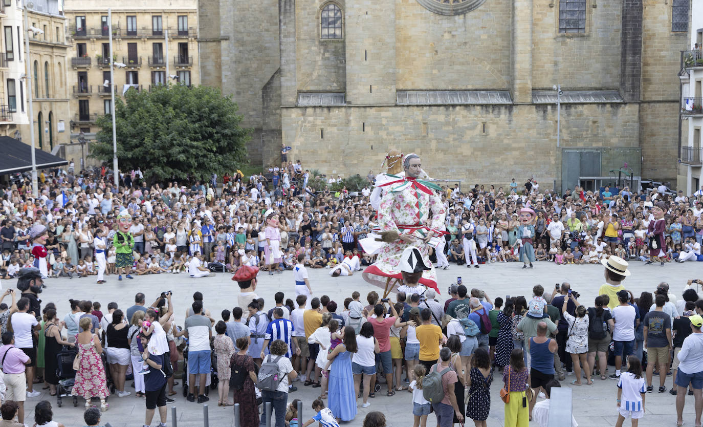 &#039;Agur asteari&#039;