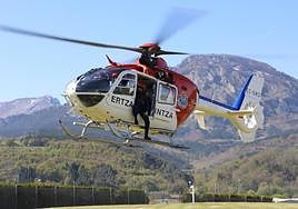 Imagen del helicóptero de la Ertzaintza.