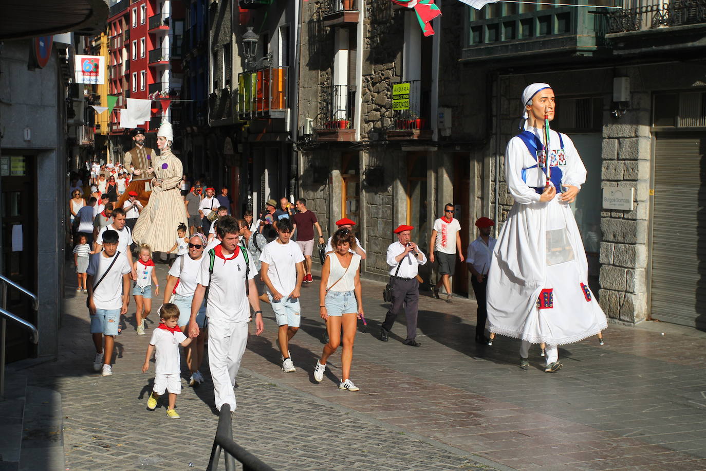 Las mejores imágenes del inicio de los &#039;sanbartolos&#039;