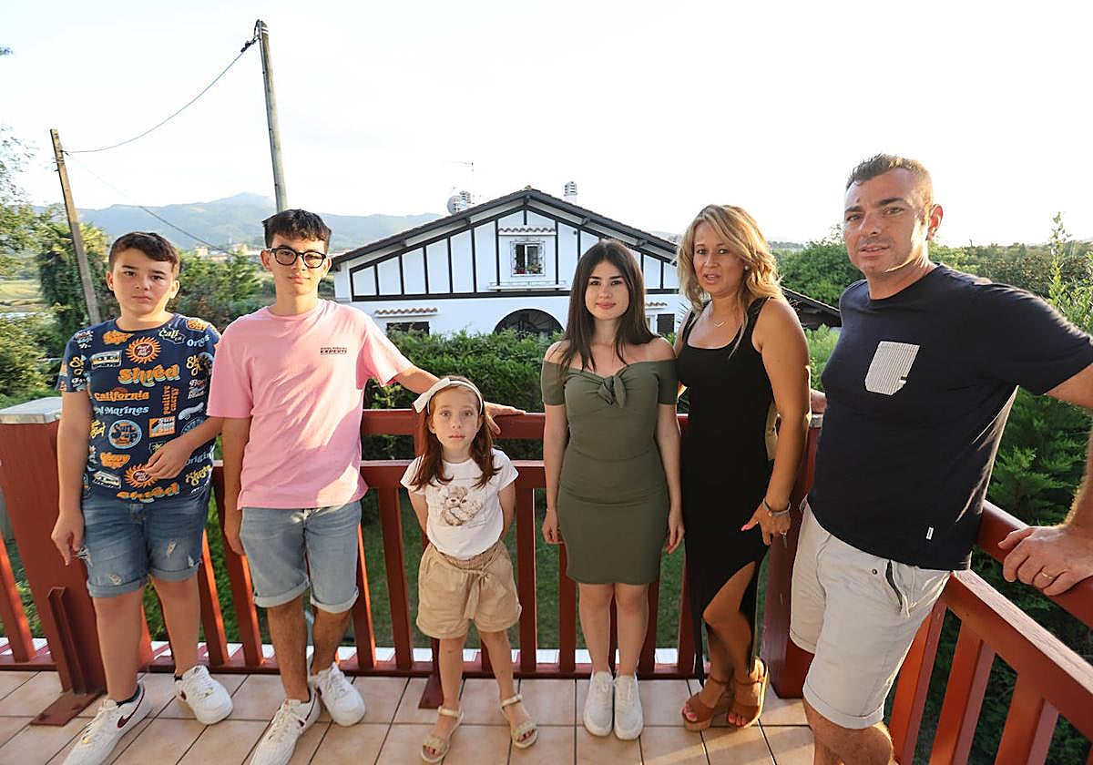 La familia italiana que sufrió una estafa a través de Booking