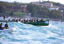 Kaiku en un momento de la regata.