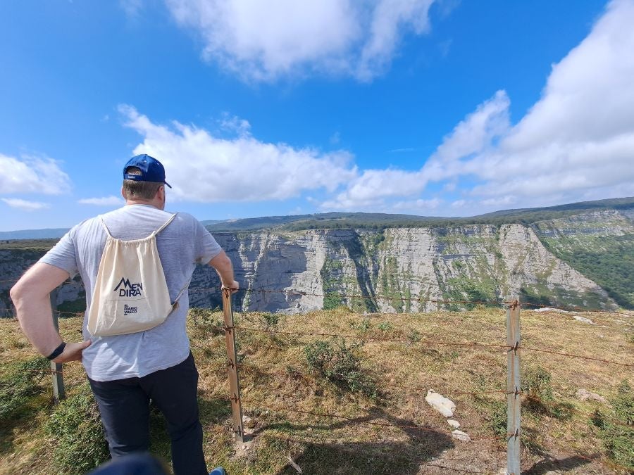 Bertzeta, espectaculares vistas al nacedero del Nervión
