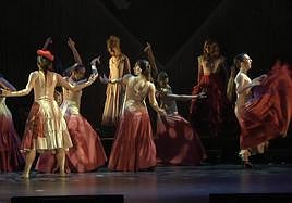 La Bilbao Sinfonietta, la guitarra flamenca, la percusión y el cante reinterpretarán el clásico drama.