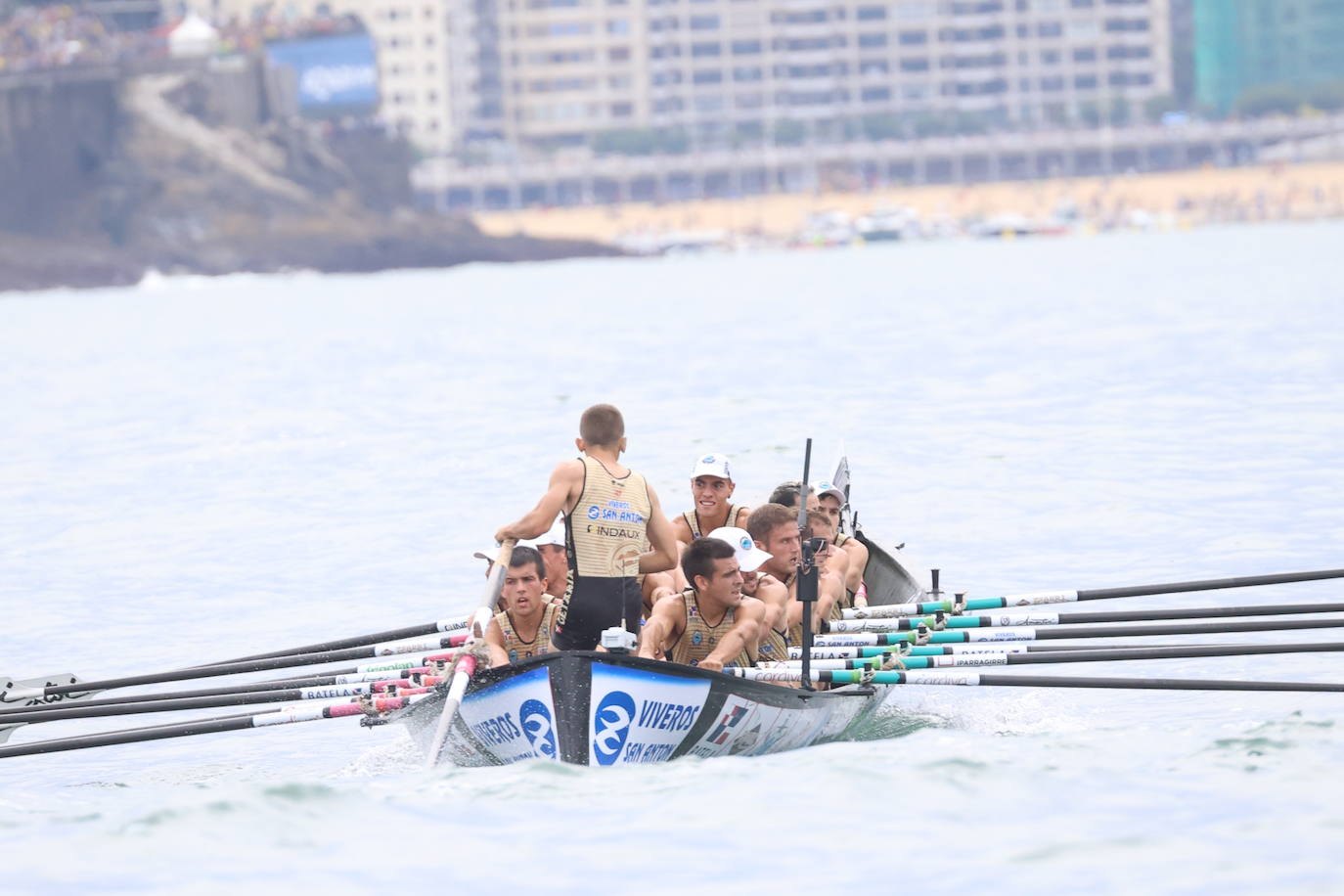 Las mejores imágenes de la regata masculina