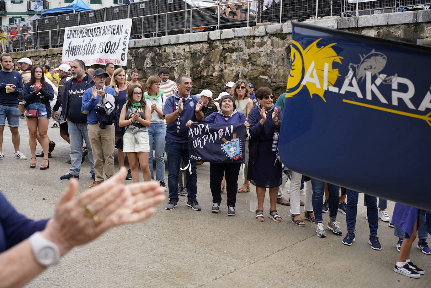 Gran ambiente en Donostia en la primera jornada de la Bandera de La Concha