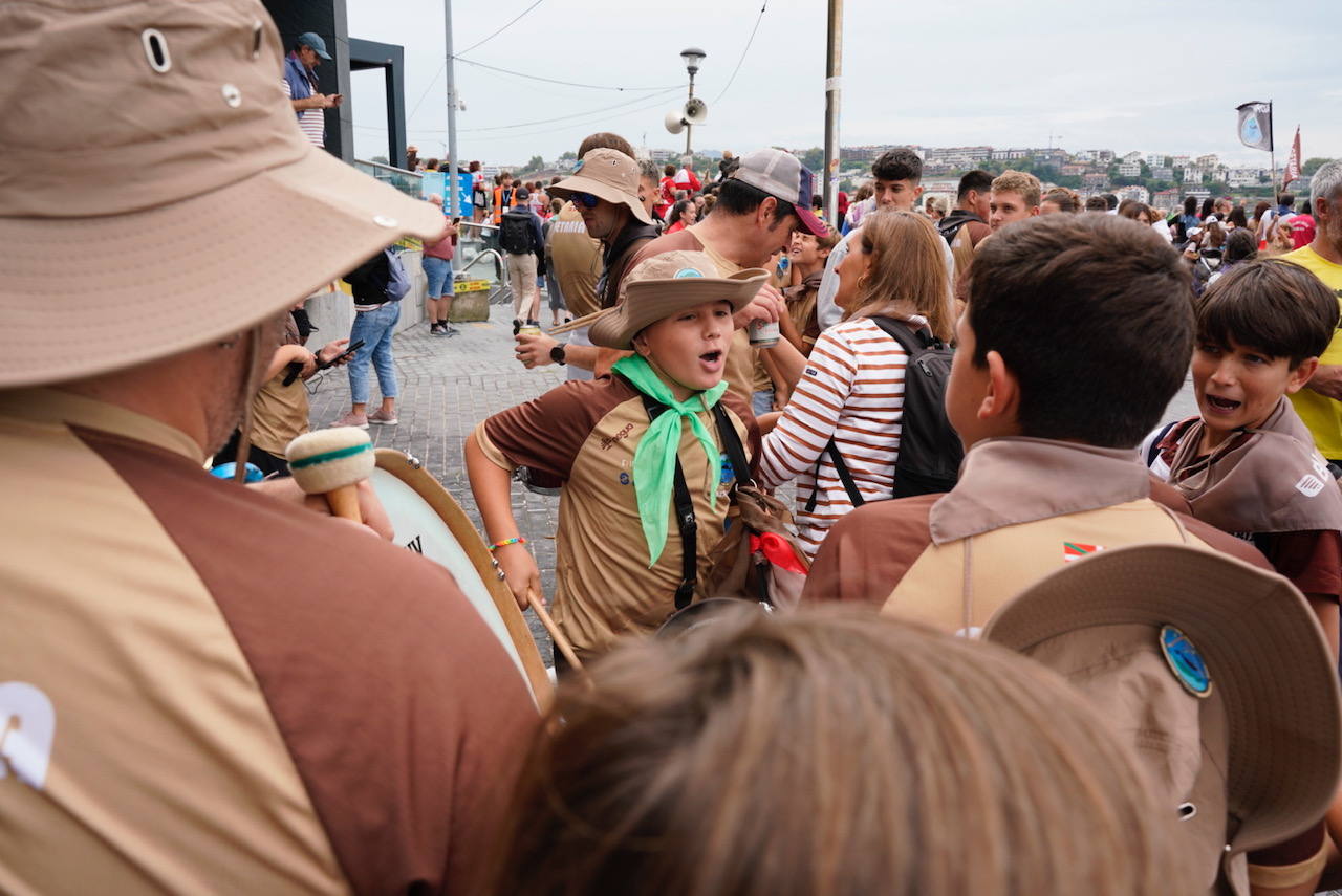 Gran ambiente en Donostia en la primera jornada de la Bandera de La Concha