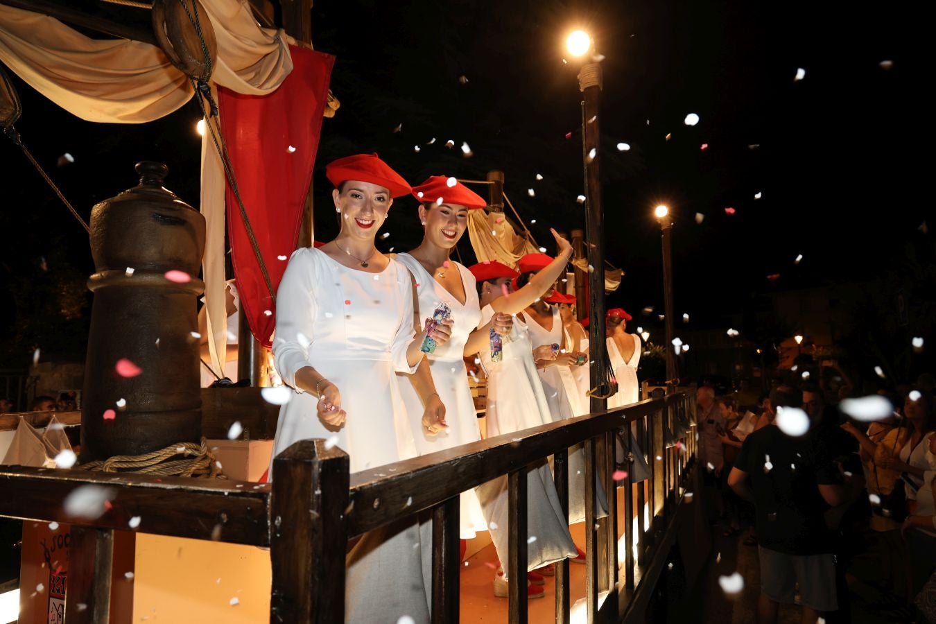 La presentación de las cantineras, en imágenes