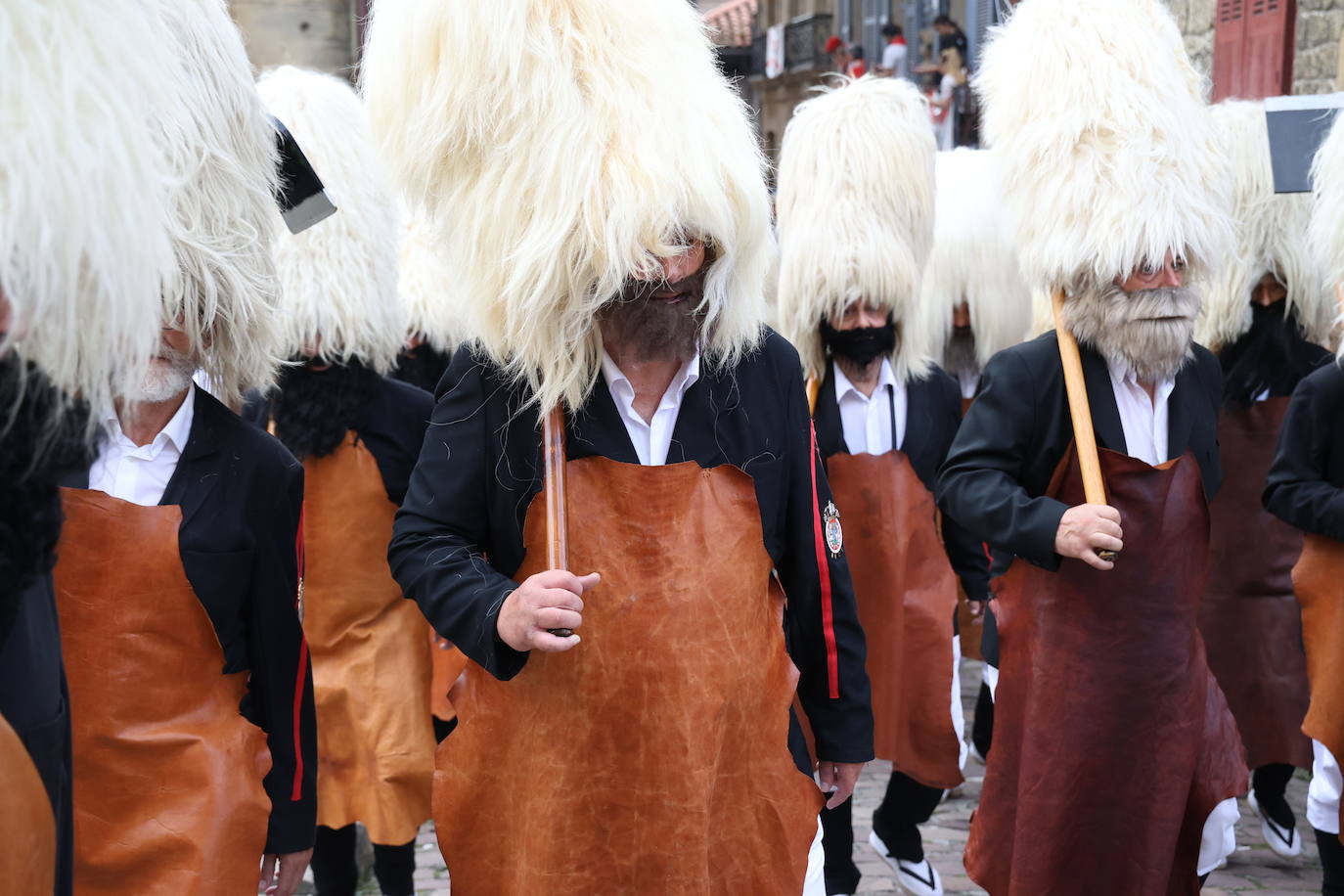 El Alarde de Hondarribia recorre las calles