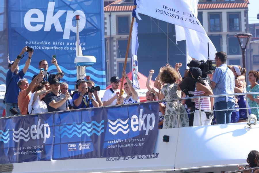 Arraun Lagunak celebra su victoria