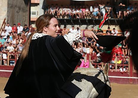 Imagen secundaria 1 - En la rectangular, bravura de dos cárdenos