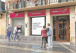 Laboral Kutxa inaugura la carrera por la remuneración de los depósitos en Euskadi