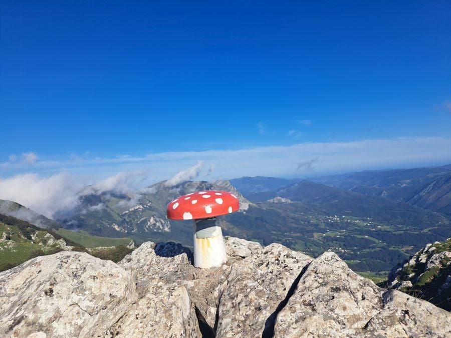 Impresionantes vistas desde la cima Ttuntturre