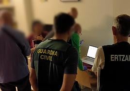 Registro realizado en el marco de la operación contra el grupo que estafaba a empresas.