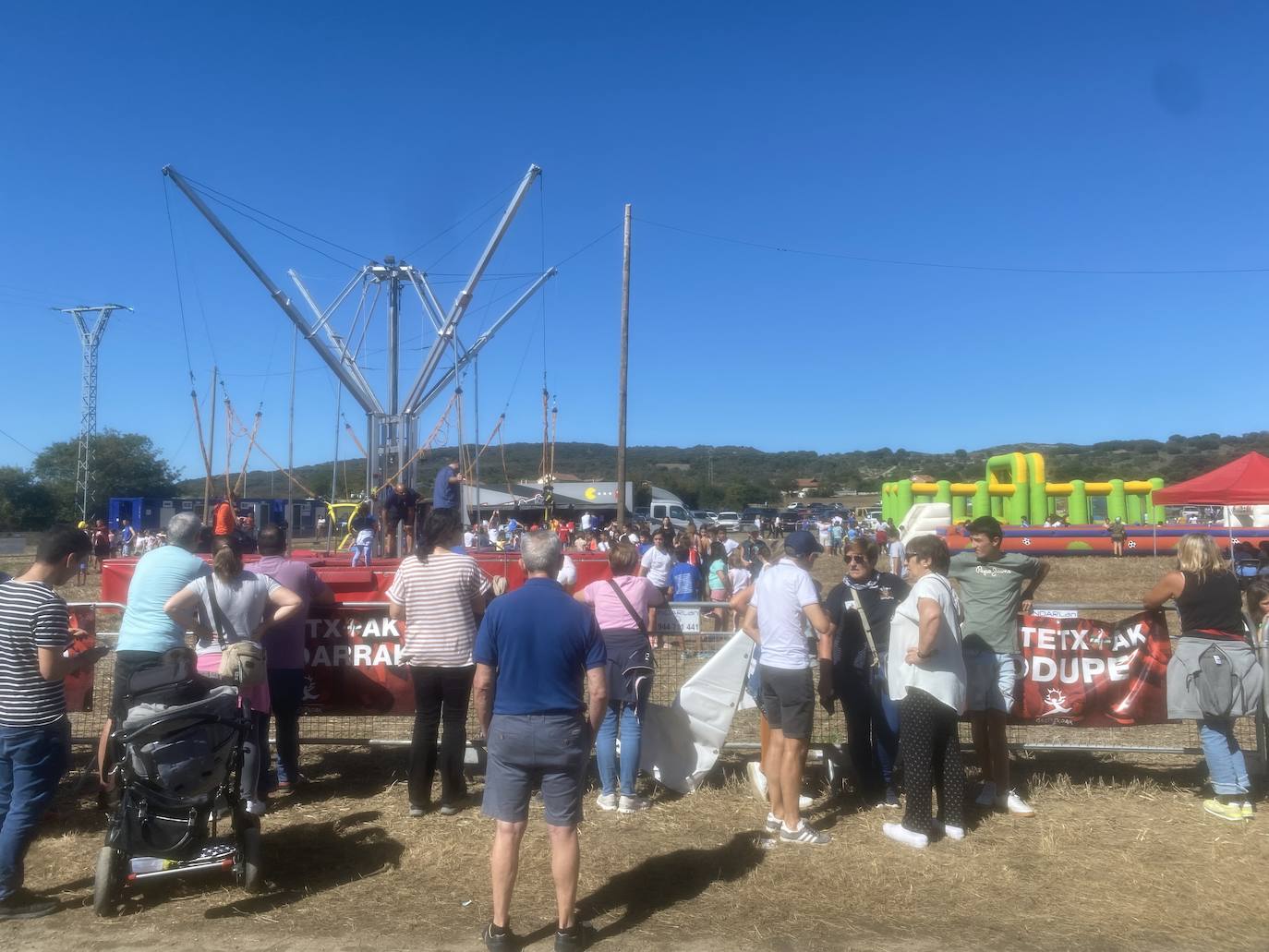 Día de reencuentros y de cumpleaños en Foronda