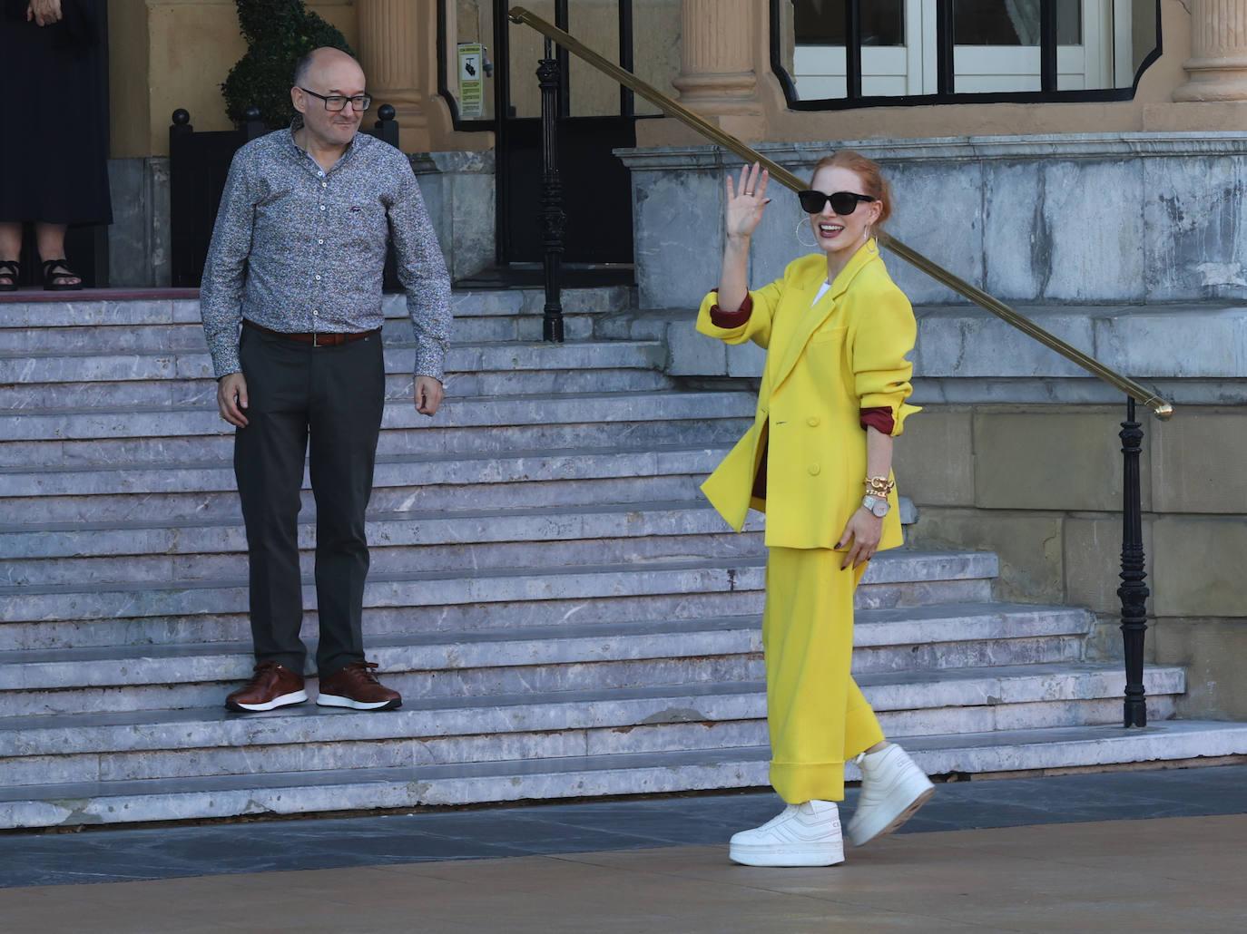 Jessica Chastain ilumina Donostia con su glamour reivindicativo