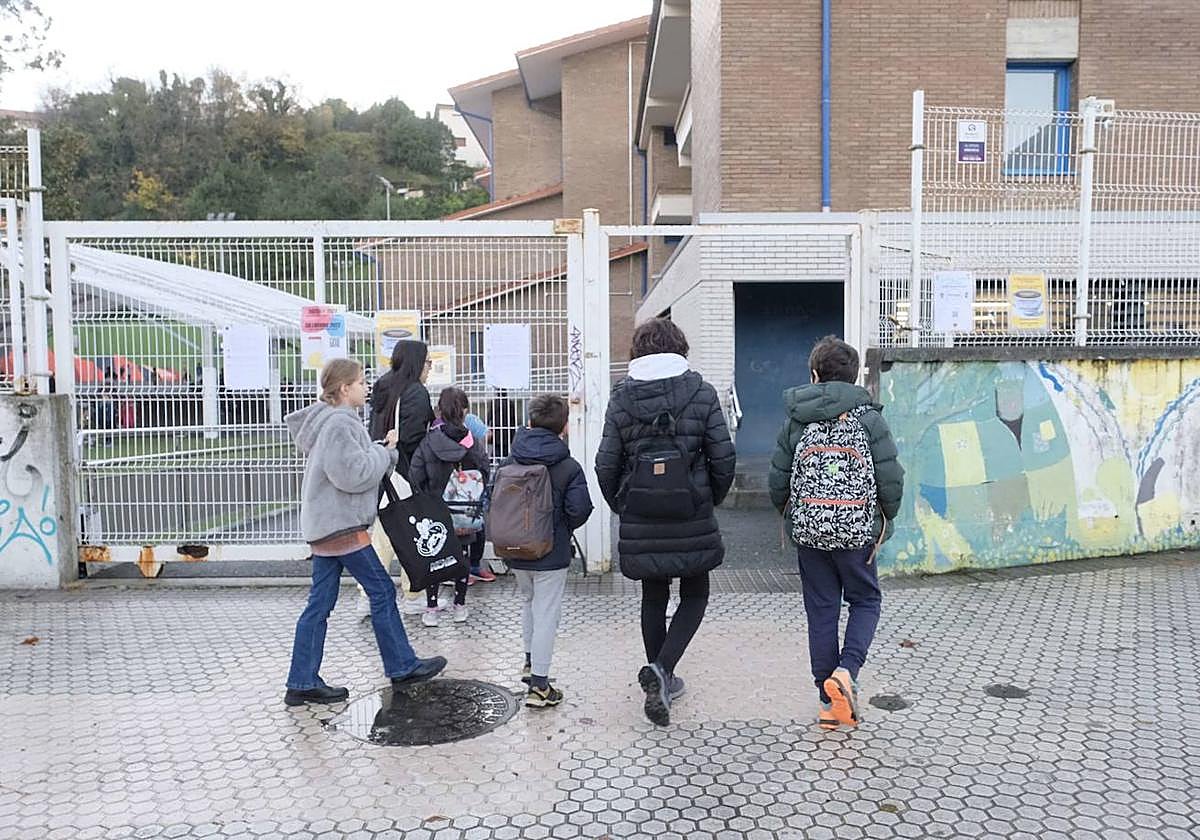 Los sindicatos convocan huelga en la enseñanza pública el 24 de octubre