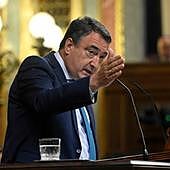 Rifirrafe entre Feijóo y Esteban por la Diputación de Gipuzkoa