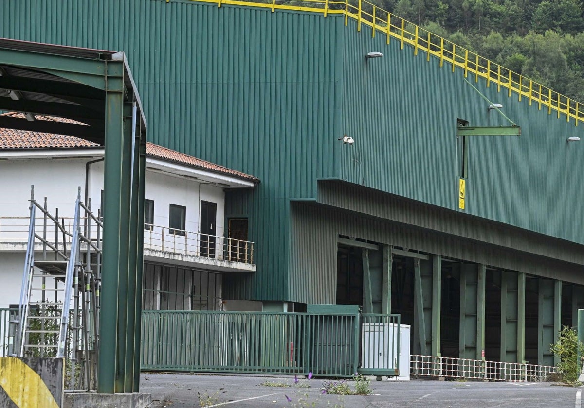 Un juez anula el decreto del Ayuntamiento de Azpeitia que impedía reabrir Corrugados