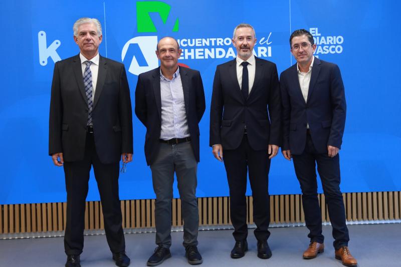 Germán Ormazabal (Euskal Herriko Gazte Orkestra), José Antonio Itarte (Salto Systems), Iker Goikoetxea (director gerente del Kursaal) y Joxe Mari Aizega (director general del Basque Culinary Center).