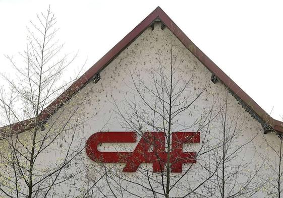 Parte de la fachada del edificio de CAF en Beasain.