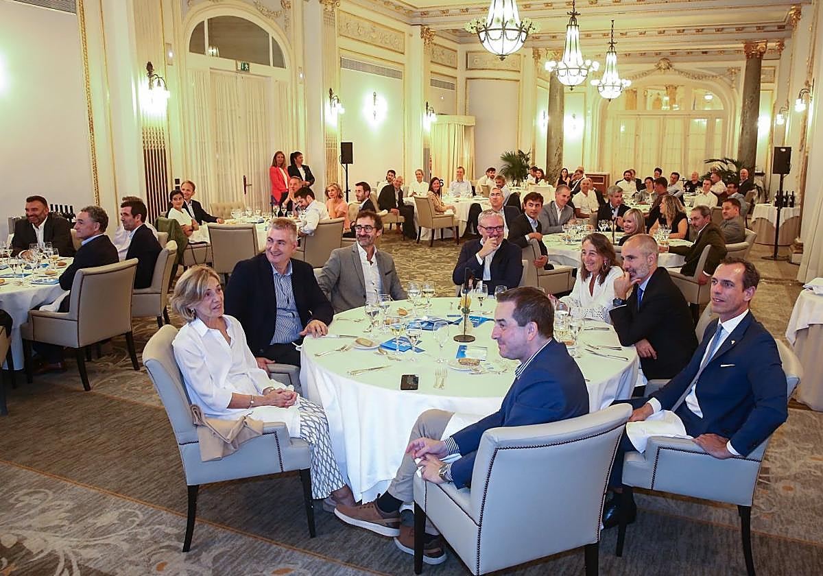 Vista general del comedor delHotel María Cristina en el que tuvolugar este evento el martes.