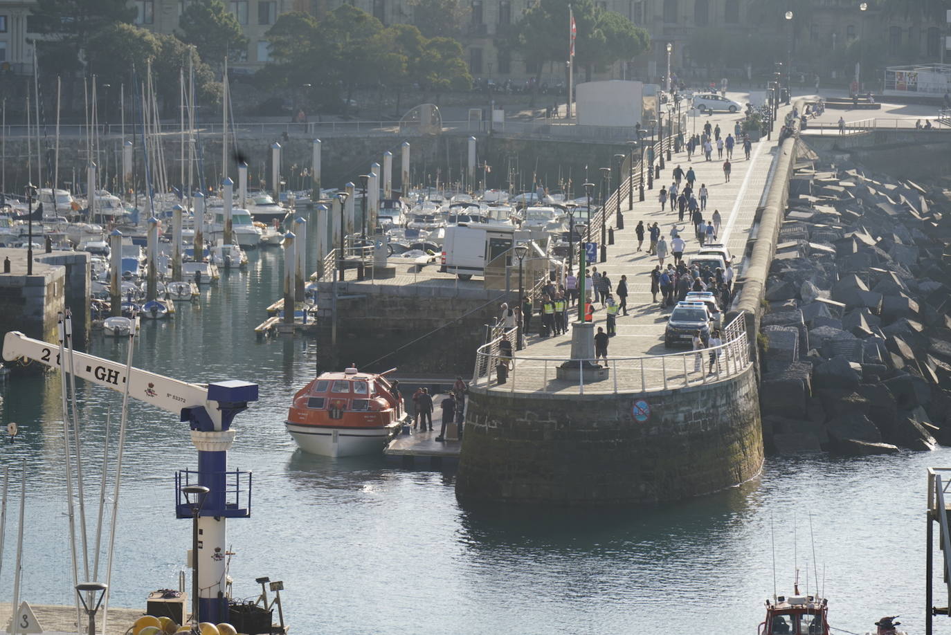Un crucero en la bahía donostiarra