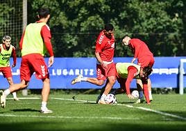 Qasmi, Vencedor y Rahmani, durante una sesión en Atxabalpe.
