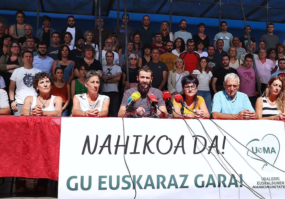 Representantes de UEMA en su denuncia en julio tras la sentencia del TC
