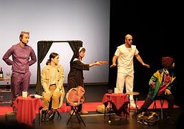 Bagoi batean, baina hainbat sorpresarekin, girotu dute azken ikuskizuna.