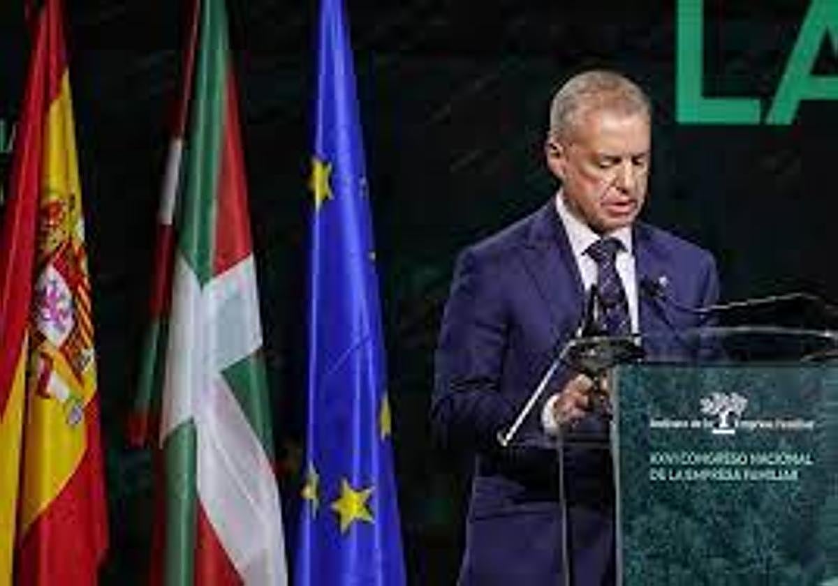El Lehendakari Iñigo Urkullu interviene durante la inauguración del XXVI Congreso Nacional de Empresa Familiar.