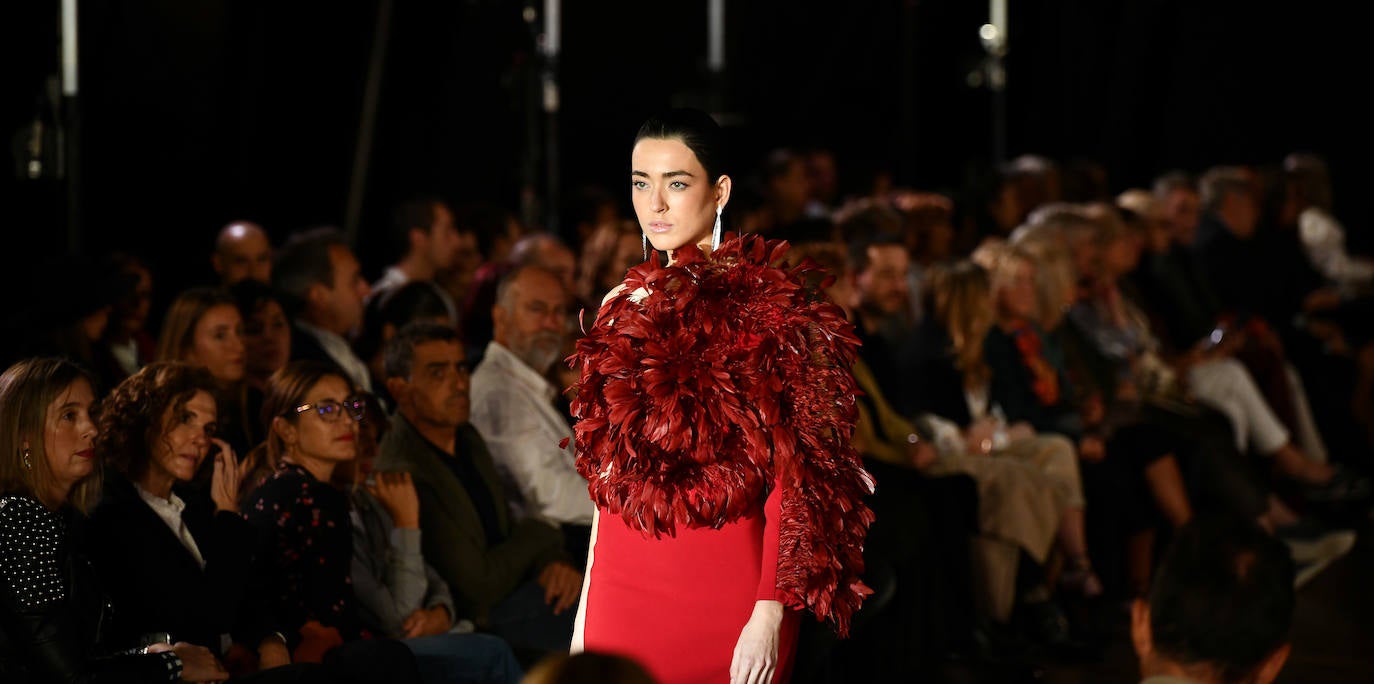 Isabel Sanchis se estrena en San Sebastián Moda Festival a lo grande